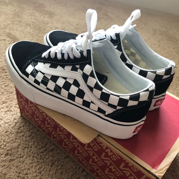 platform checkered vans womens
